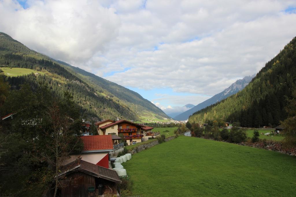 Ferienwohnung Zum Fuhrmann Neustift im Stubaital Zimmer foto